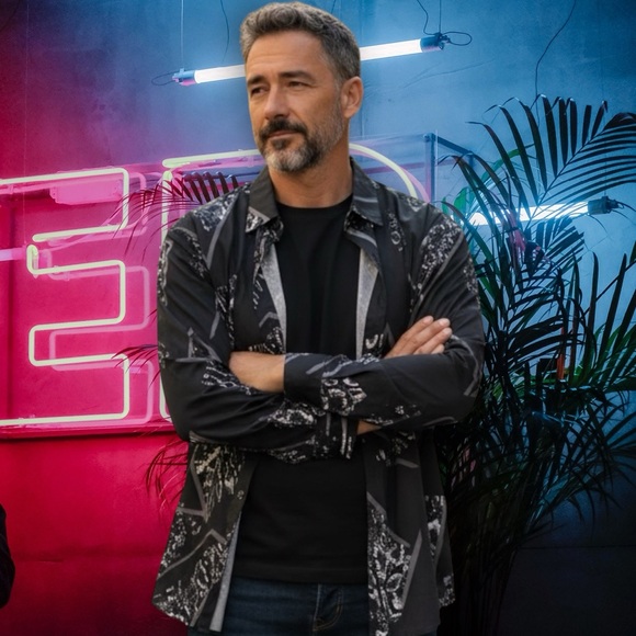 Men’s Vintage style Stylish Black and Gray Graphic Shirt Jacket new without tags - Picture 3 of 14